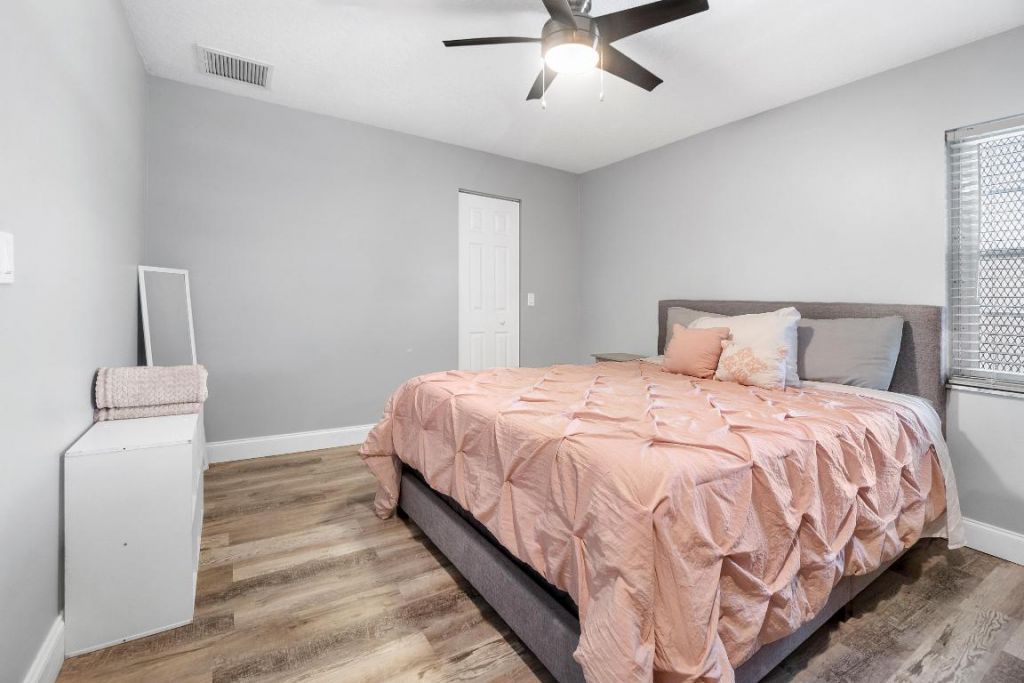 126 Sparrow Drive, Unit 11b, Royal Palm Beach, FL 33411 Photo