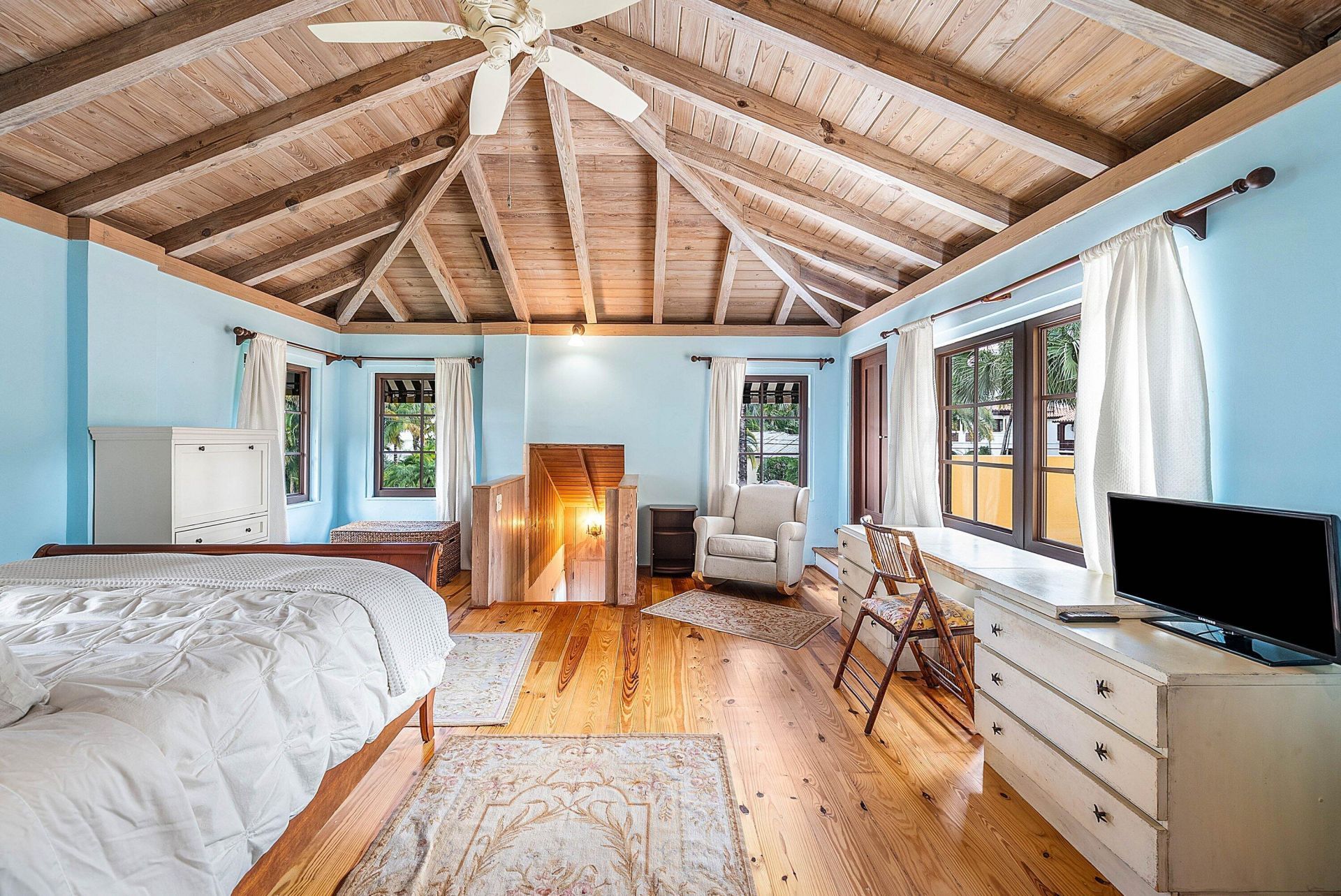 334 Palm Trail, Delray Beach, FL 33483 Photo