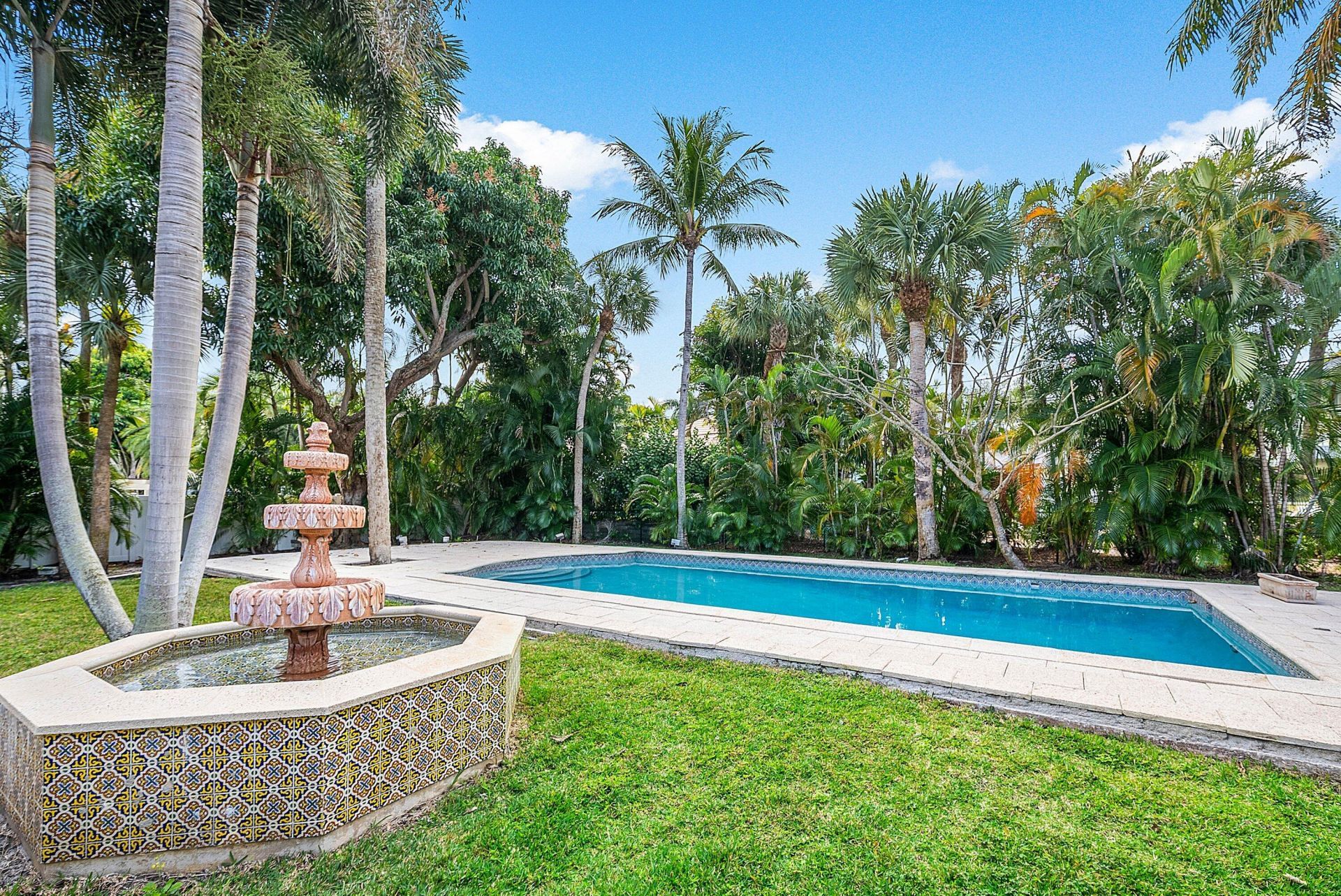 334 Palm Trail, Delray Beach, FL 33483 Photo