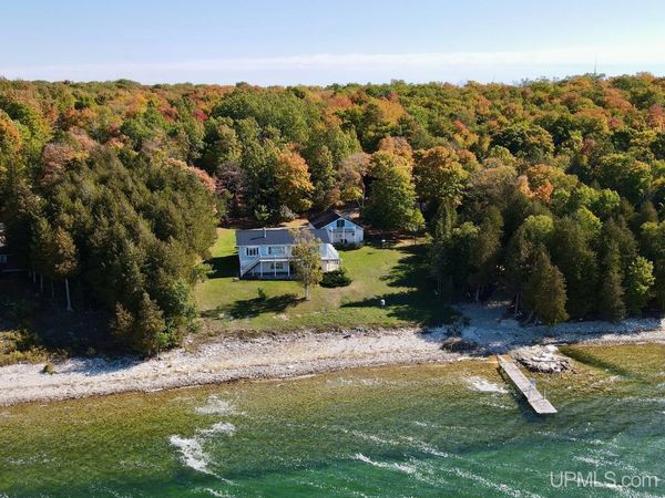 7005 MM.5 Lane, Garden Twp, MI 49835
