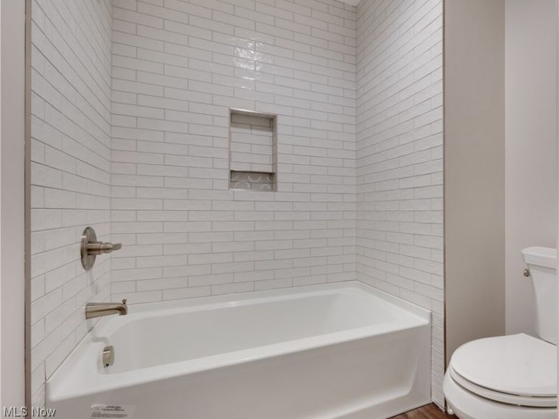 333 N Portage, Unit 25, Akron, OH 44303 Photo 13