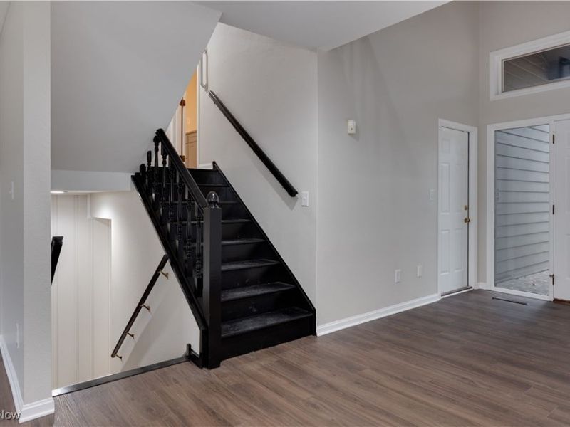 333 N Portage, Unit 25, Akron, OH 44303 Photo 2