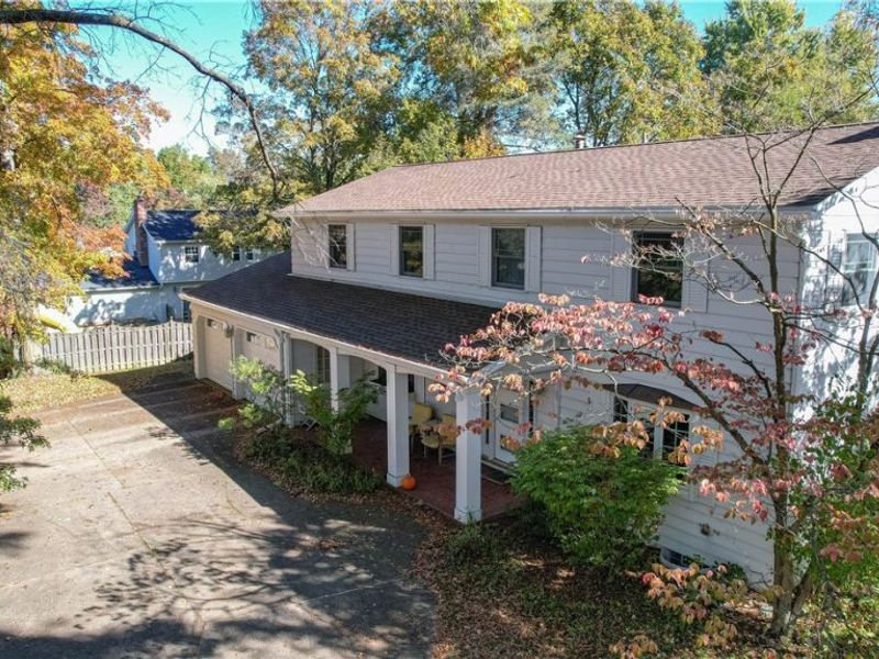 250 Roshon Drive, Medina, OH 44256 Photo 2