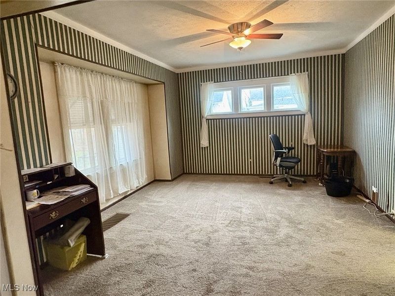 71 E 201st Street, Euclid, OH 44123 Photo 4