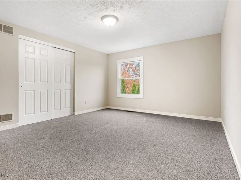 1023 55th Street NE, Canton, OH 44721 Photo 18