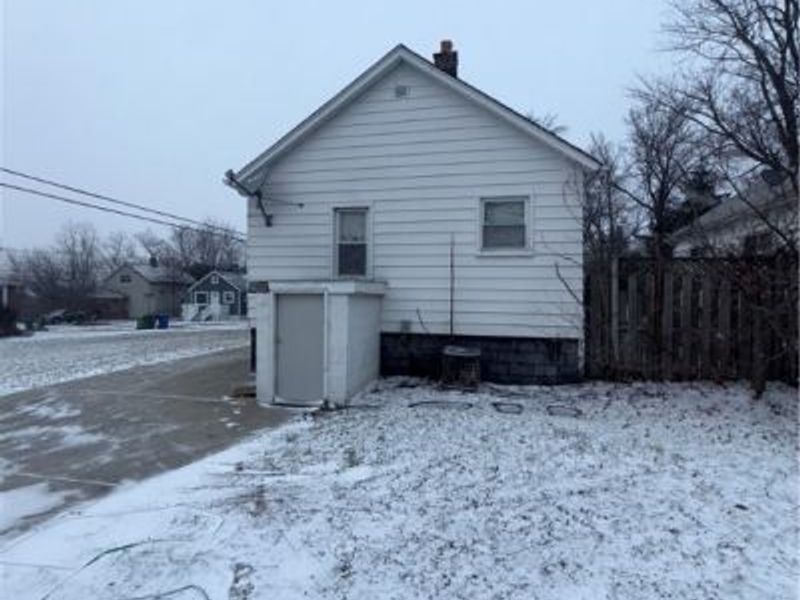 7516 Bancroft Avenue, Cleveland, OH 44105 Photo 5