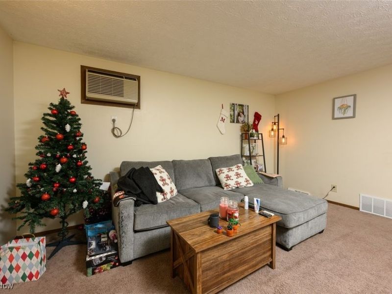 325 Stewart Avenue NW, Massillon, OH 44646 Photo 4