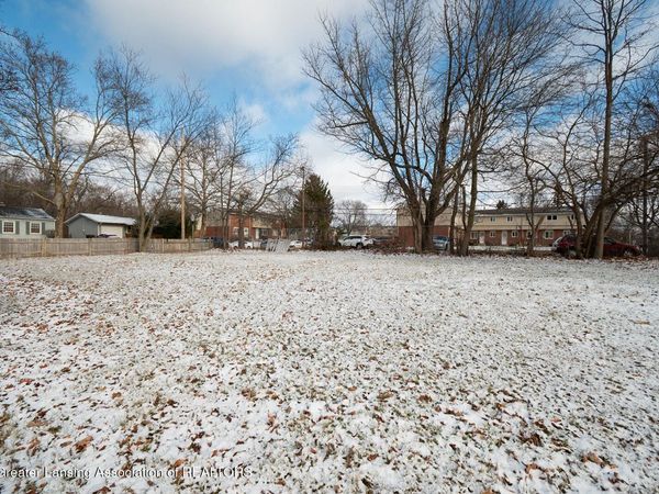 3907 Ingham Street, Lansing, MI 48911