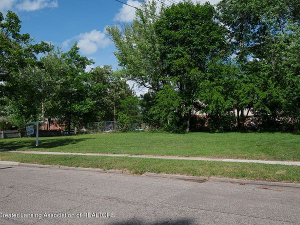 3907 Ingham Street, Lansing, MI 48911