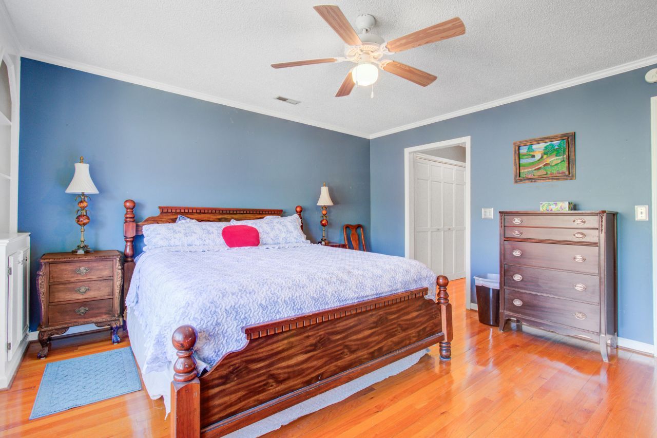 1310 Edward Drive Photo 24