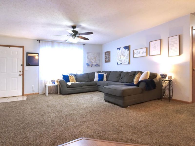 185 Groveport Pike, Unit 6B, Canal Winchester, OH 43110 Photo 4