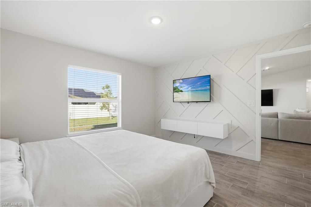1910 NW 27th Pl, Cape Coral, FL 33993 Photo