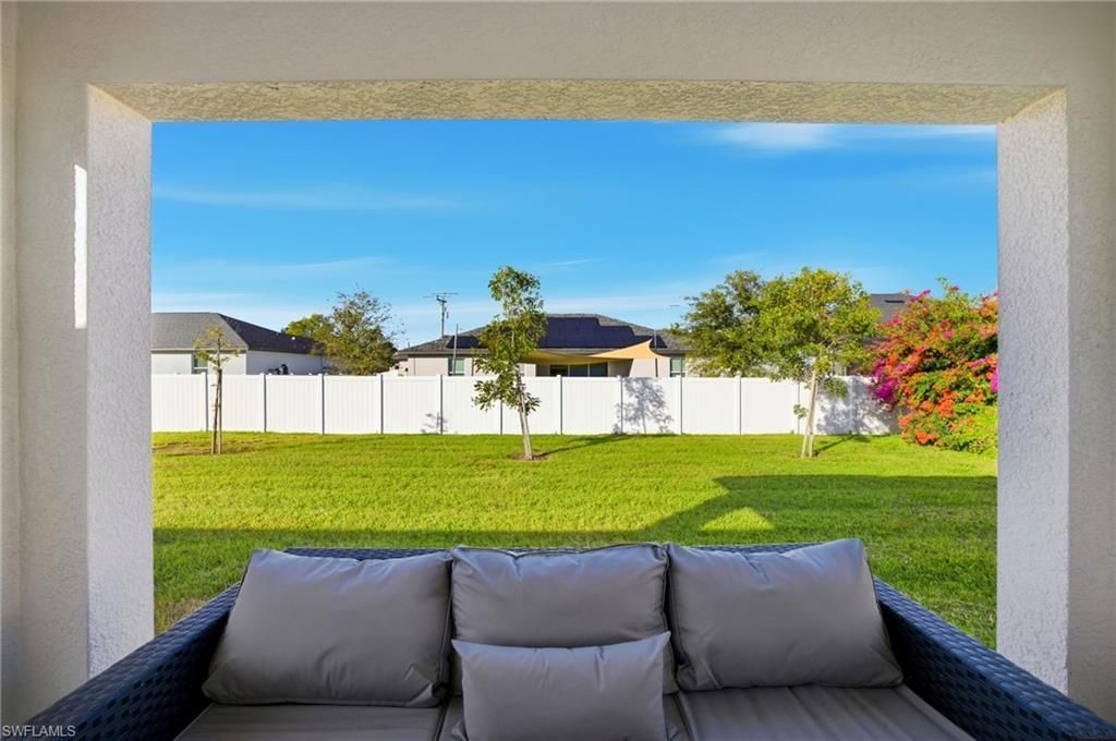 1910 NW 27th Pl, Cape Coral, FL 33993 Photo