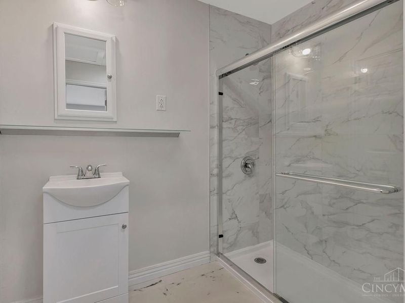 10167 Wayne Avenue, Woodlawn, OH 45215 Photo 12