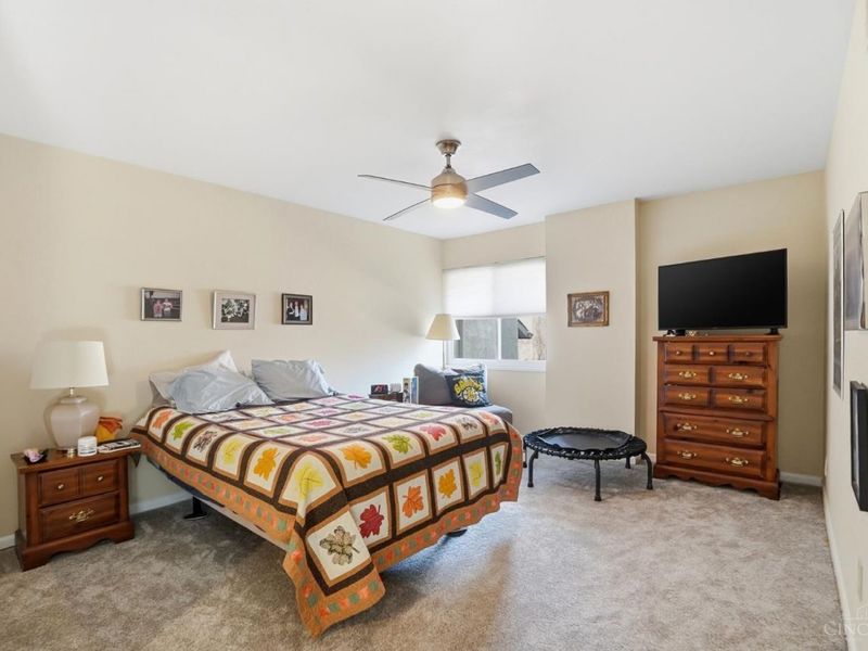 2111 Sutton Avenue, Unit E, Cincinnati, OH 45230 Photo 24