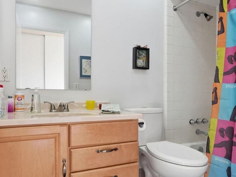 2111 Sutton Avenue, Unit E, Cincinnati, OH 45230 Photo 32