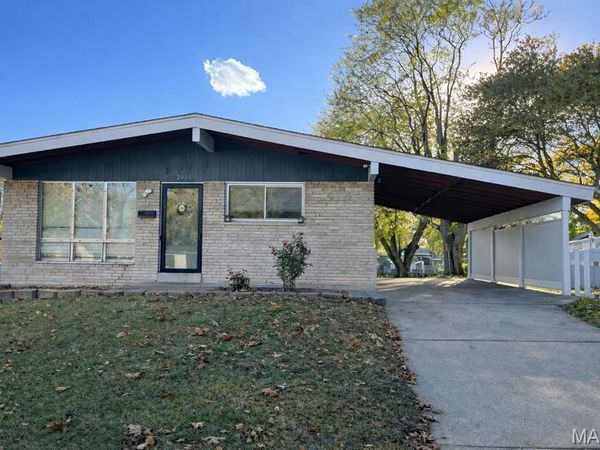 2410 Mockingbird Lane, St Louis, MO 63031