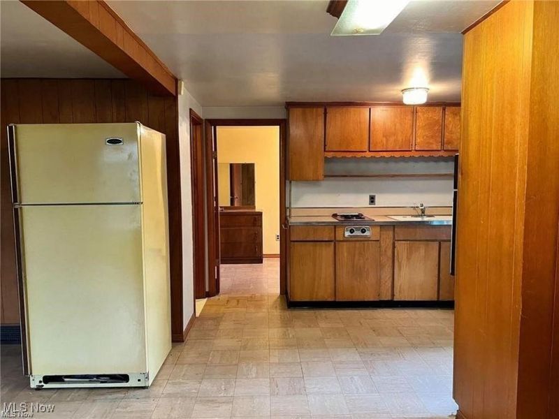 8581 Fair Road, Strongsville, OH 44149 Photo 14