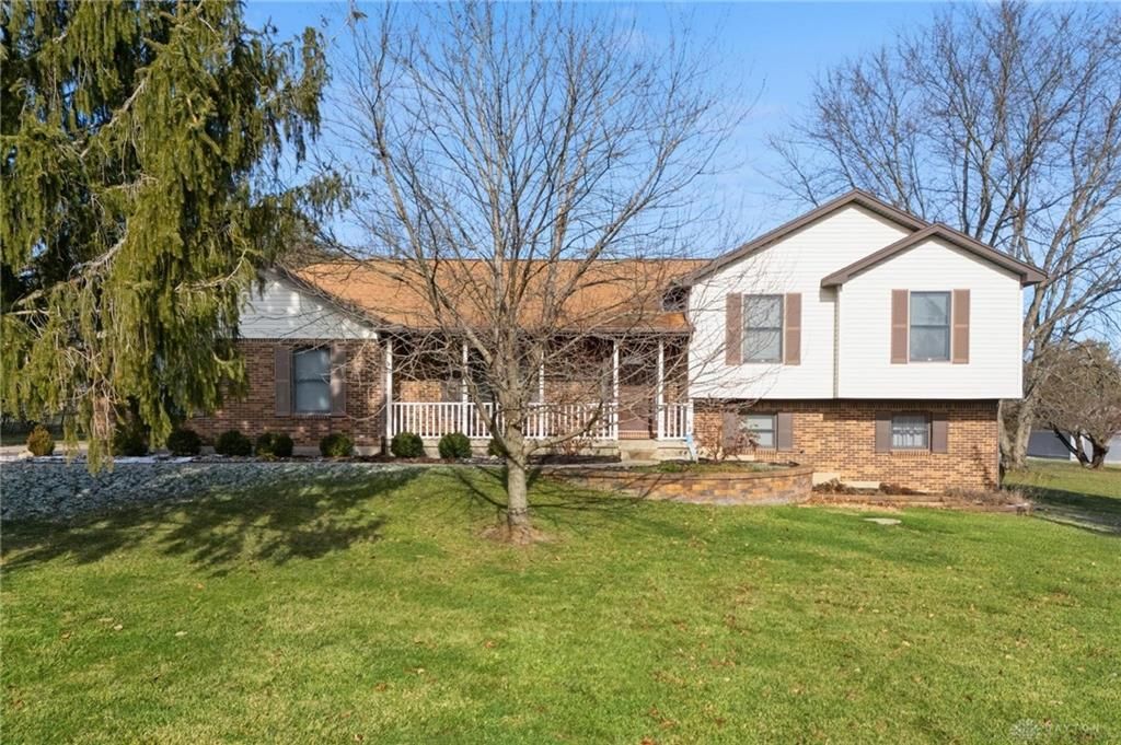 4290 Laura Marie Drive, Waynesville, OH 45068 Main Photo