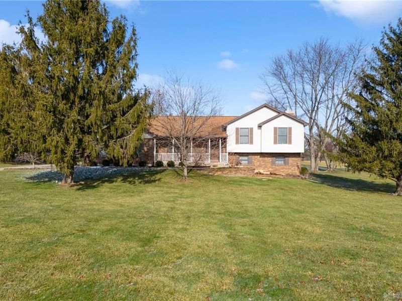 4290 Laura Marie Drive, Waynesville, OH 45068 Photo 3