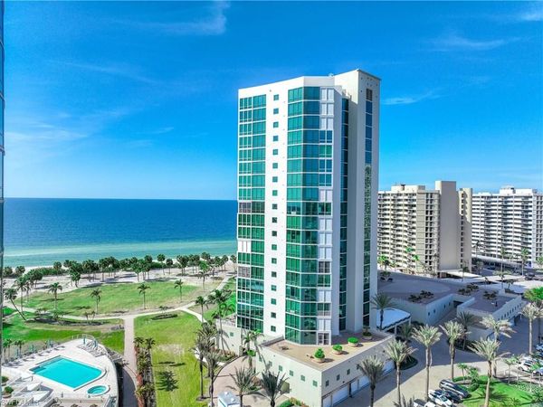 3991 Gulf Shore BLVD N, Unit PH101, NAPLES, FL 34103