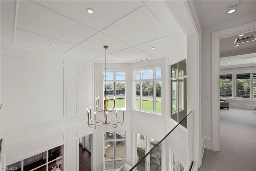 8057 Via Vecchia, Naples, FL 34108 Photo