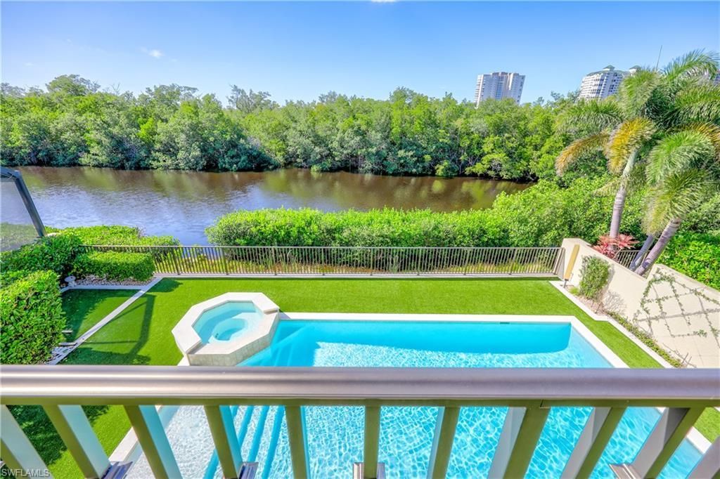 8057 Via Vecchia, Naples, FL 34108 Photo