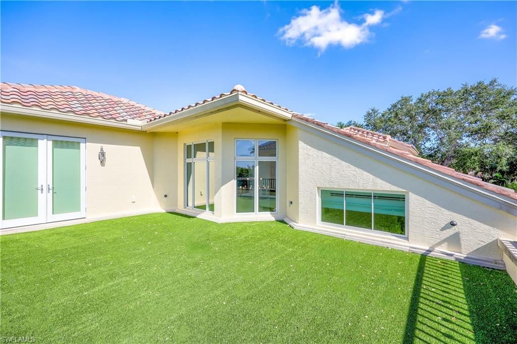 8057 Via Vecchia, Naples, FL 34108 Photo