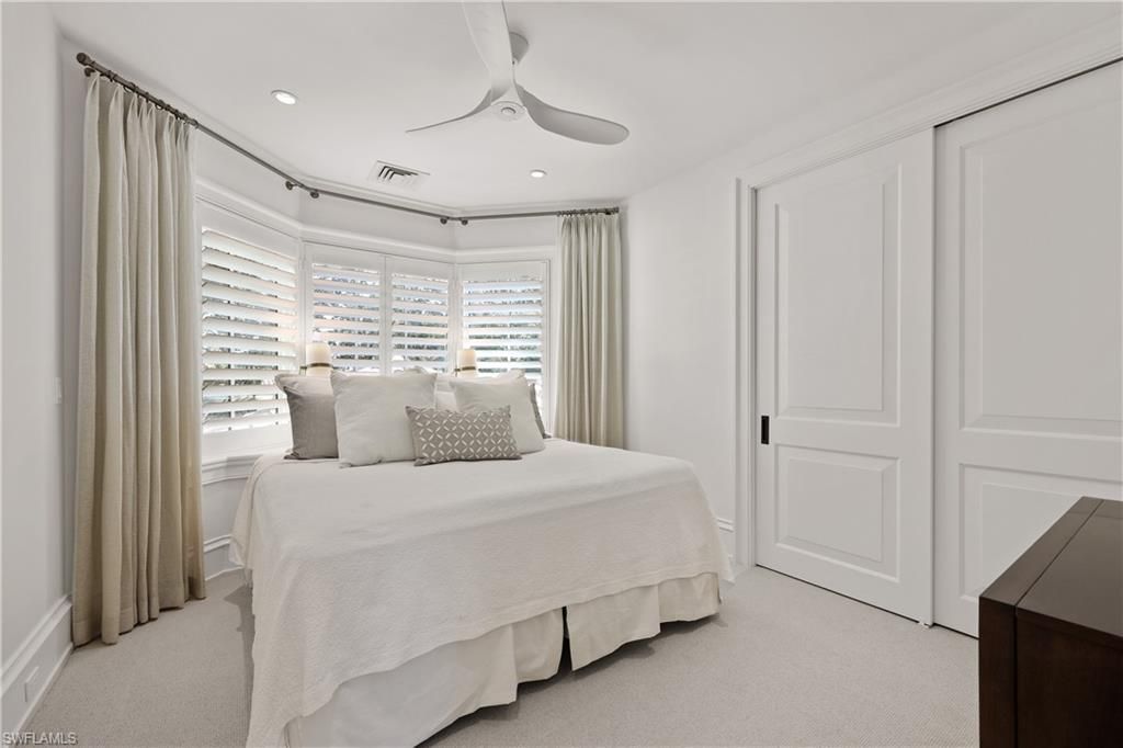 8057 Via Vecchia, Naples, FL 34108 Photo