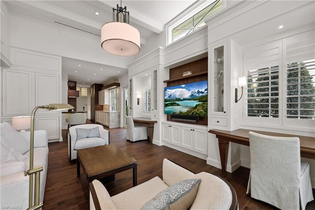 8057 Via Vecchia, Naples, FL 34108 Photo