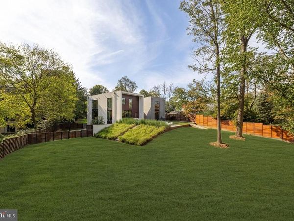 9119 LEVELLE DRIVE, CHEVY CHASE, MD 20815