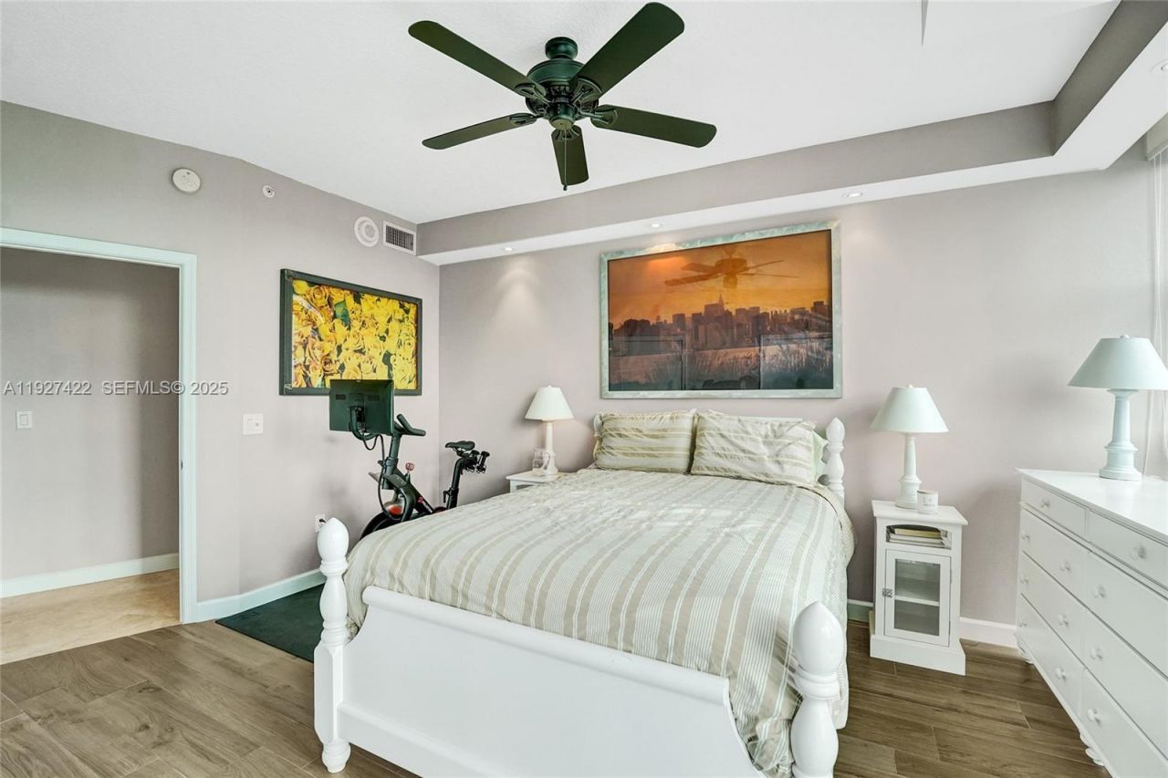 111 SE 8th Ave, Unit 1101, Fort Lauderdale, FL 33301 Photo