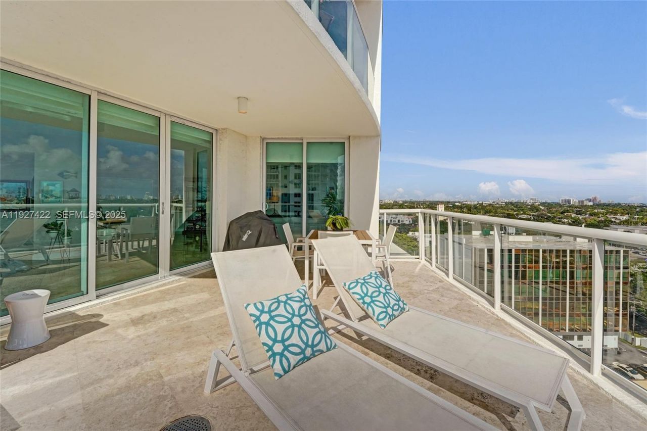 111 SE 8th Ave, Unit 1101, Fort Lauderdale, FL 33301 Photo