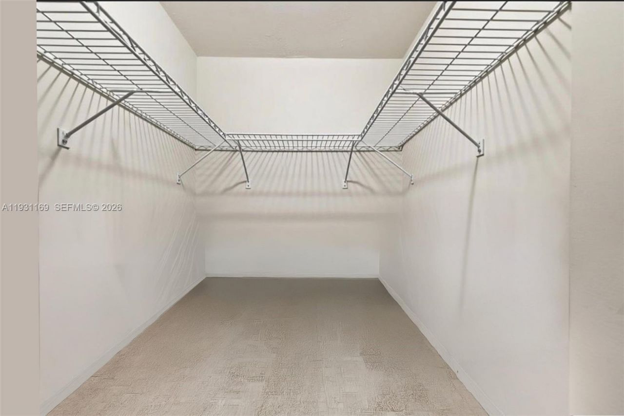 3700 N 56th Ave, Unit 1012, Hollywood, FL 33021 Photo