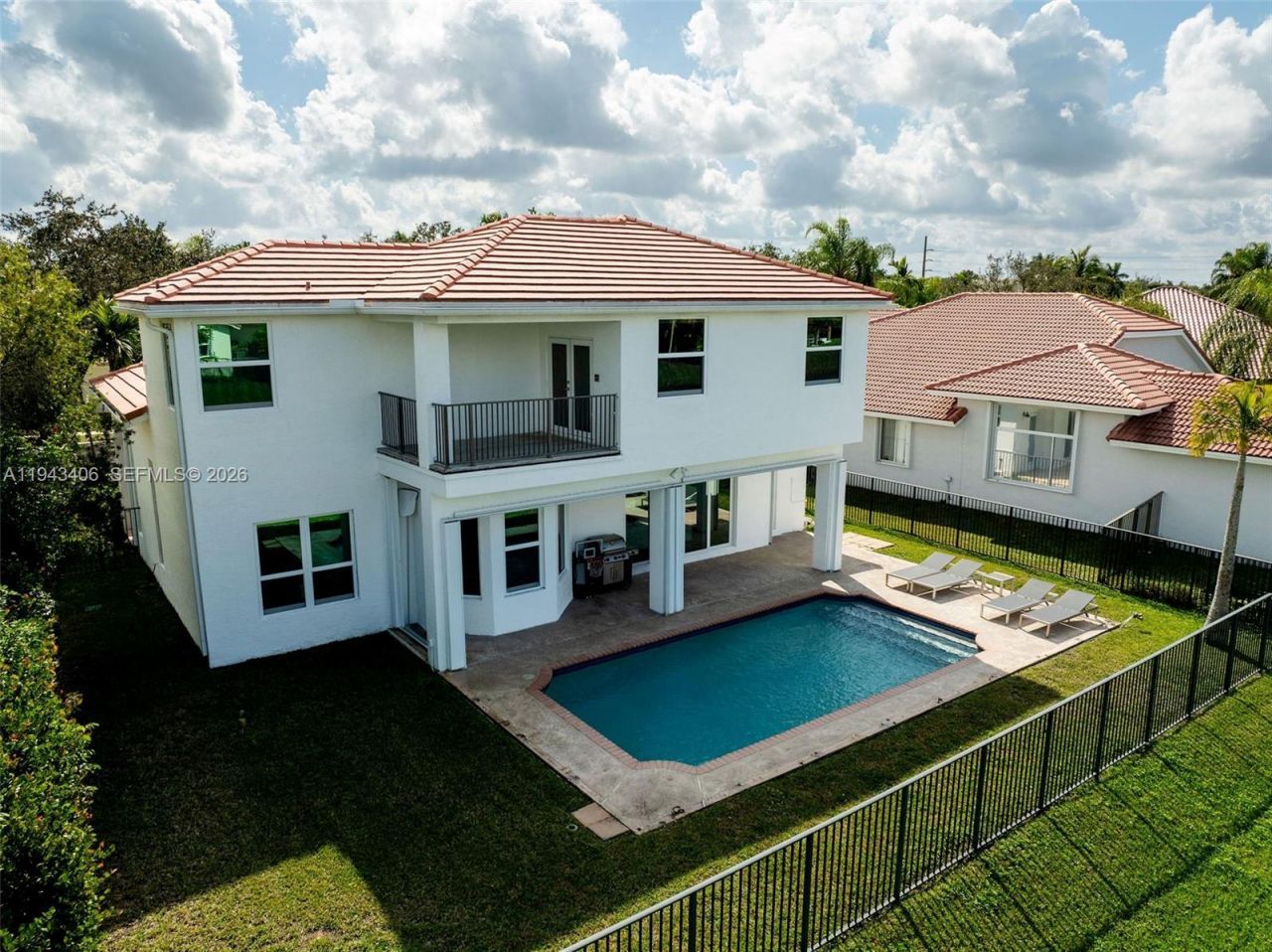 2763 Oakbrook Dr, Weston, FL 33332 Photo