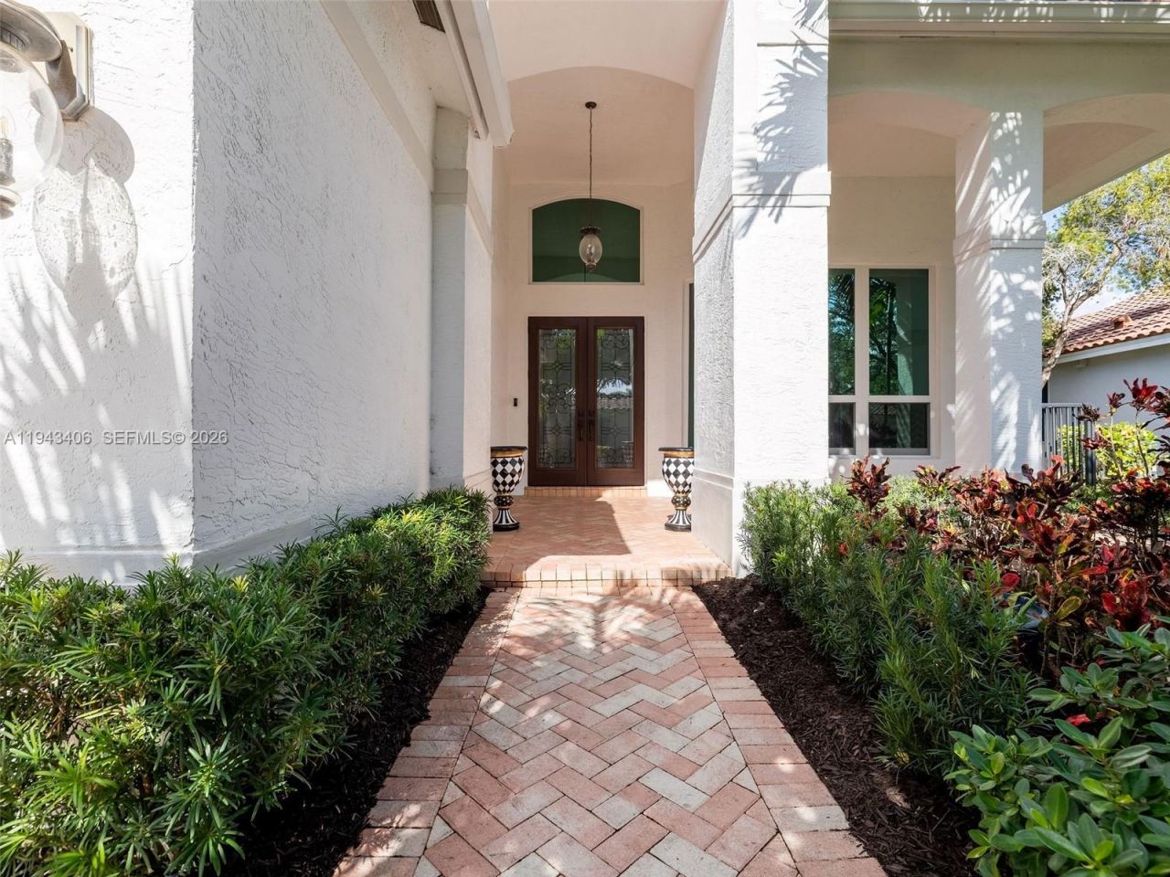 2763 Oakbrook Dr, Weston, FL 33332 Photo