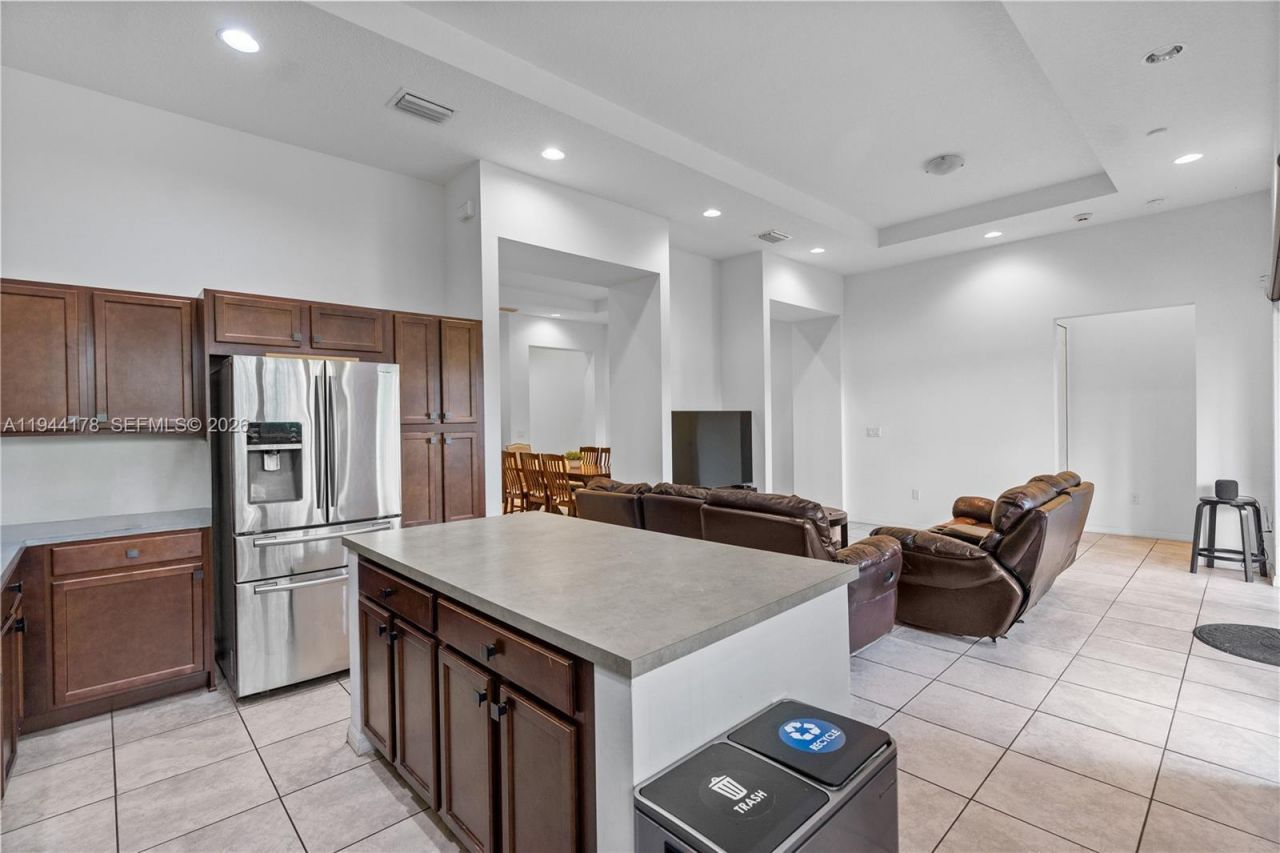 15102 SW 177th Ter, Miami, FL 33187 Photo