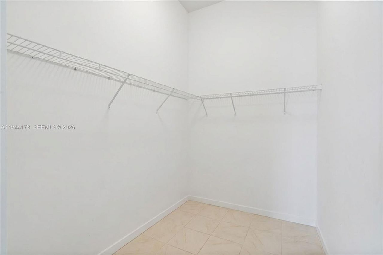 15102 SW 177th Ter, Miami, FL 33187 Photo