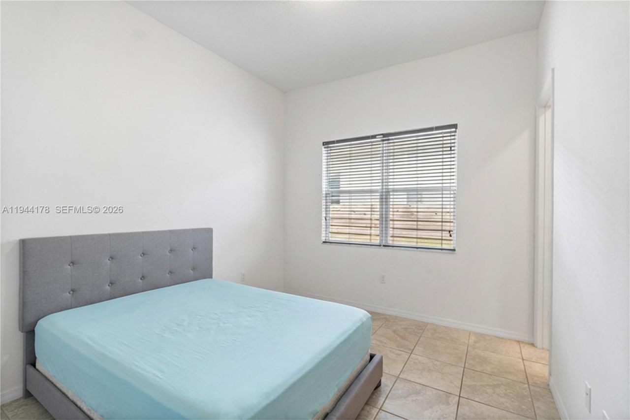 15102 SW 177th Ter, Miami, FL 33187 Photo