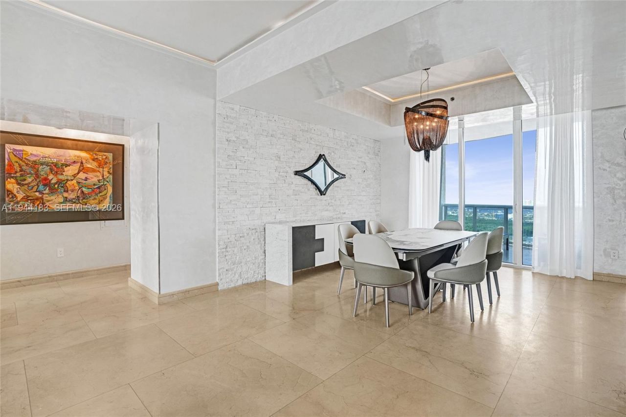 15901 Collins Ave, Unit 3006, Sunny Isles Beach, FL 33160 Photo