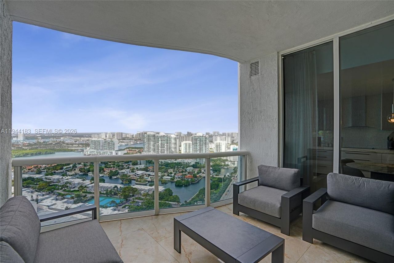 15901 Collins Ave, Unit 3006, Sunny Isles Beach, FL 33160 Photo