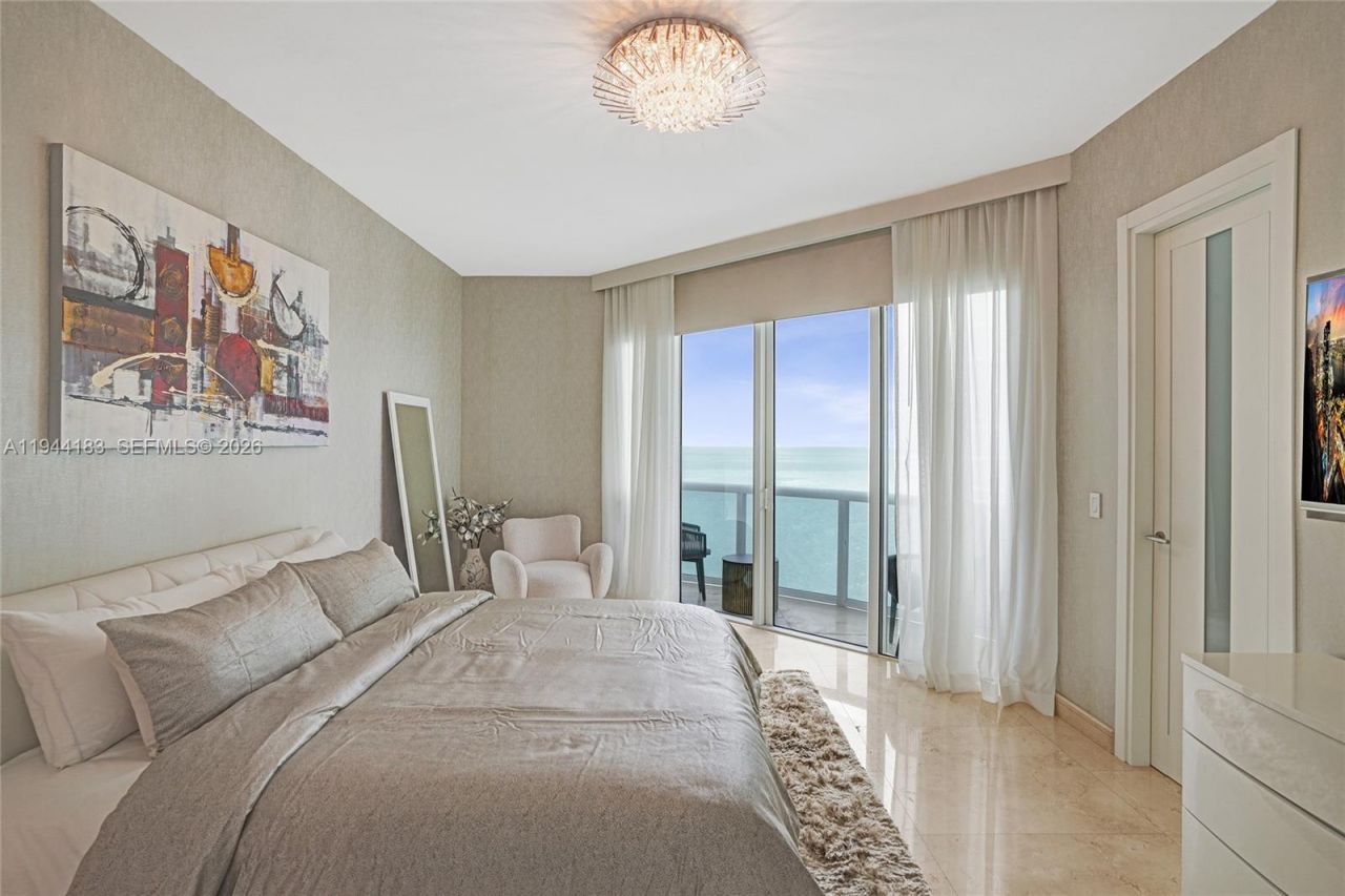 15901 Collins Ave, Unit 3006, Sunny Isles Beach, FL 33160 Photo