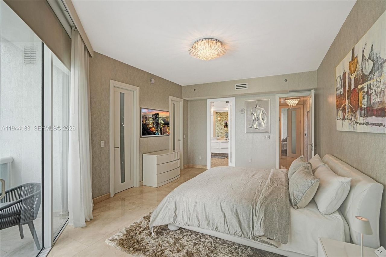 15901 Collins Ave, Unit 3006, Sunny Isles Beach, FL 33160 Photo