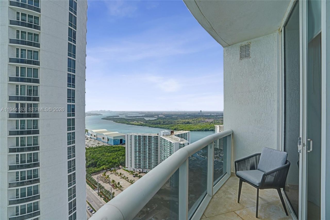 15901 Collins Ave, Unit 3006, Sunny Isles Beach, FL 33160 Photo