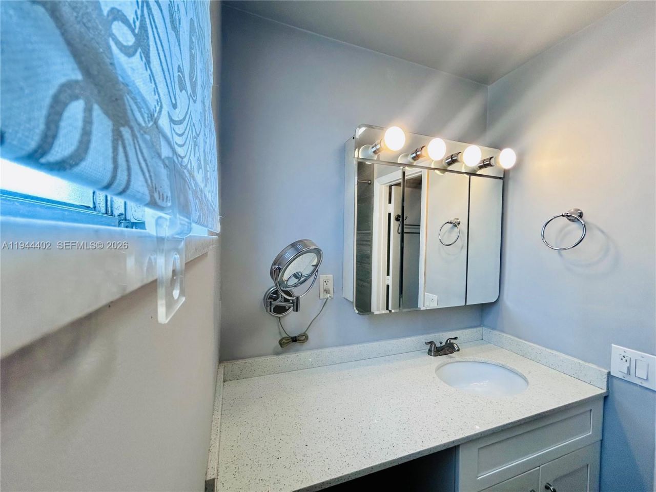 2300 Park Ln, Unit 201, Hollywood, FL 33021 Photo