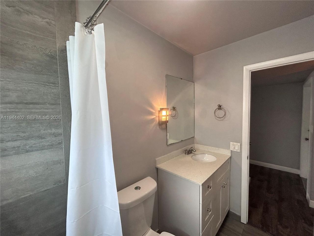2300 Park Ln, Unit 201, Hollywood, FL 33021 Photo
