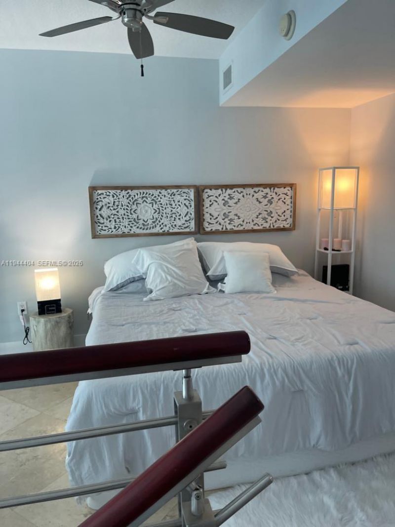 41 SE 5th St, Unit 1215, Miami, FL 33131 Photo