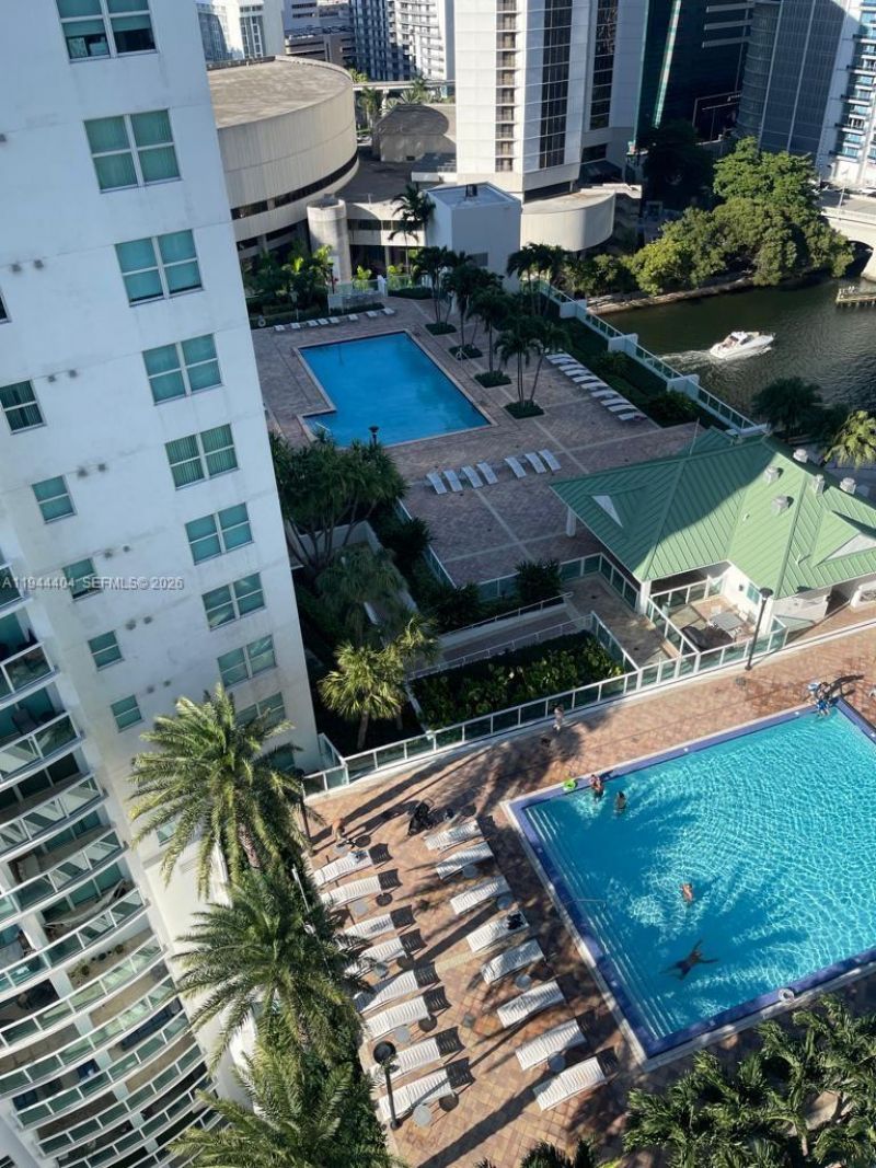41 SE 5th St, Unit 1215, Miami, FL 33131 Photo