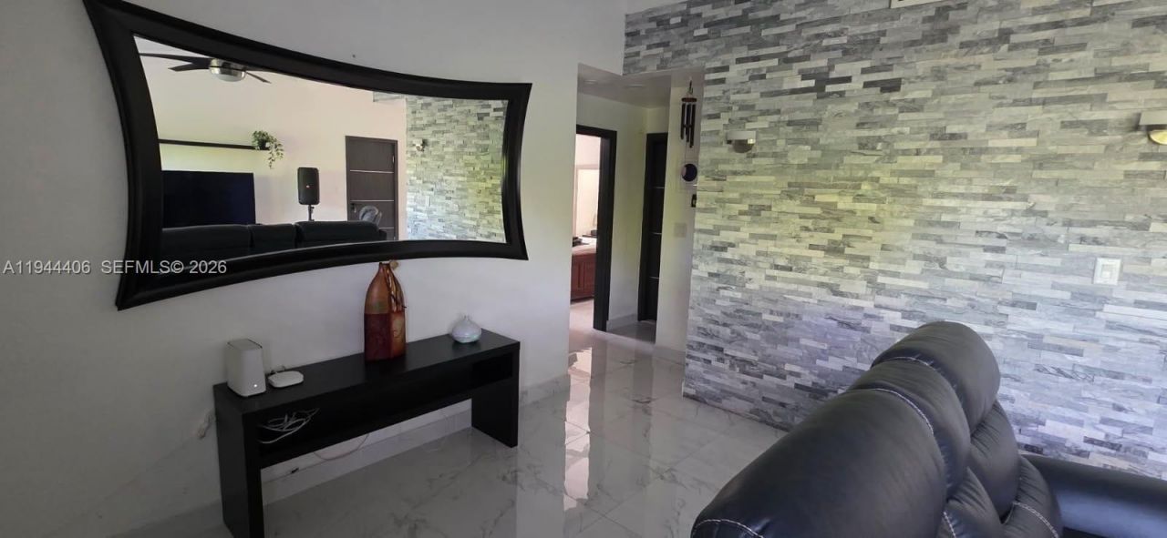 2531 Whale Harbor Ln, Fort Lauderdale, FL 33312 Photo