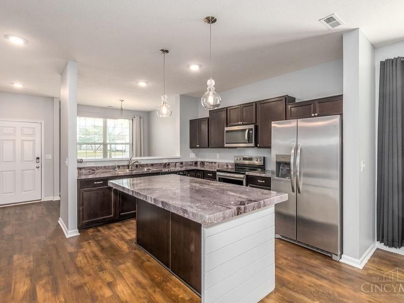 2063 E Seymour Avenue, Cincinnati, OH 45237 Photo 10